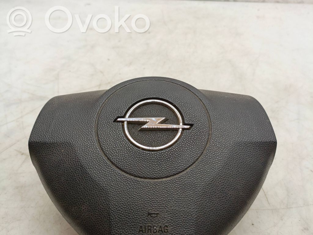 Opel Astra H Vairo oro pagalvė 