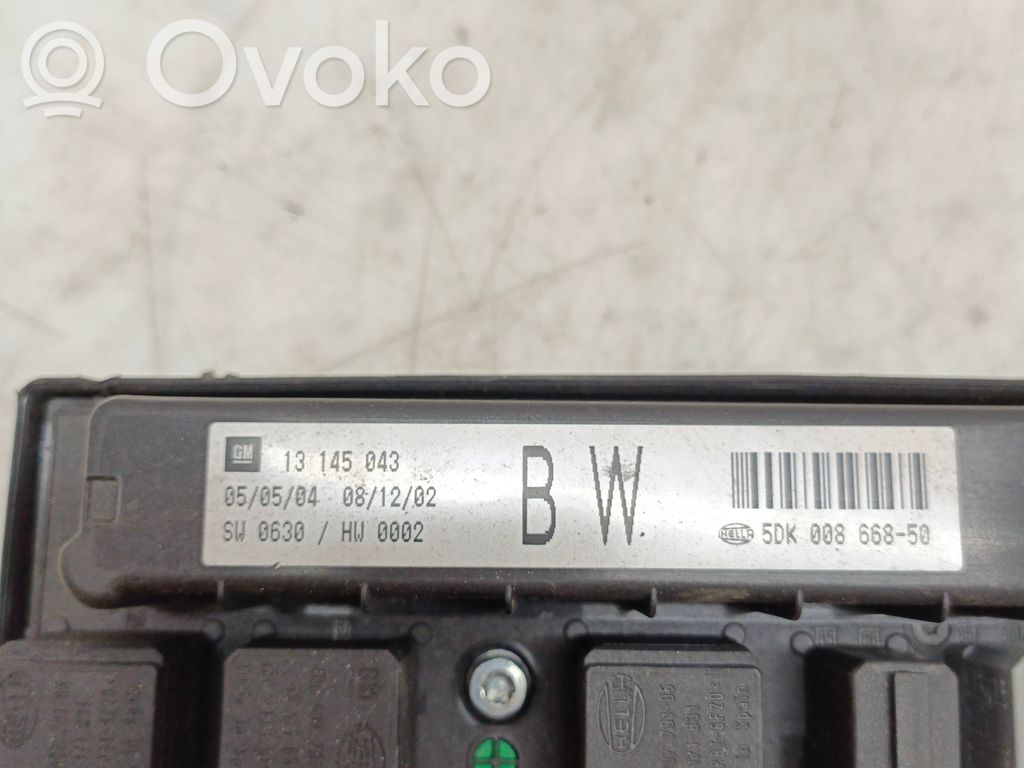 Opel Vectra C Fuse box set 