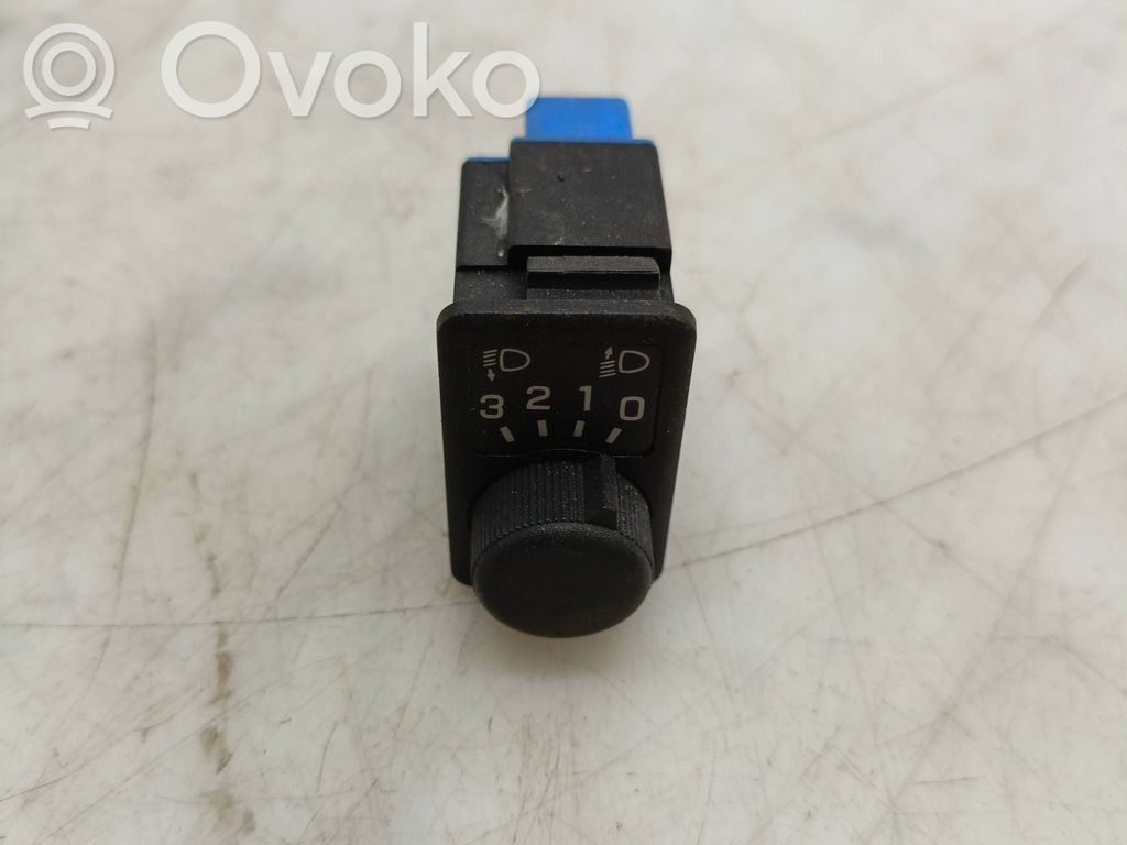 Nissan Primera Headlight level height control switch 