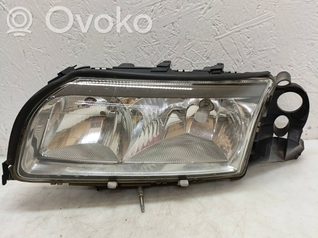 Volvo S80 Headlight/headlamp 
