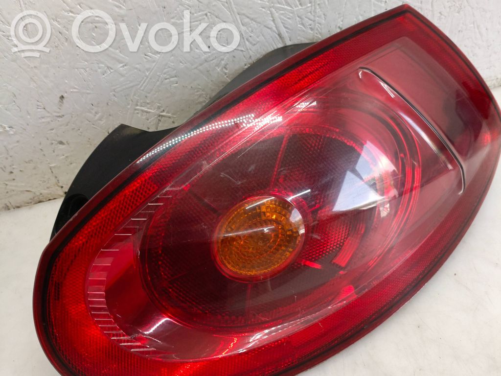 Fiat Bravo Aizmugurējais lukturis virsbūvē 