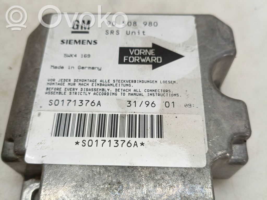 Opel Vectra B Airbag control unit/module 