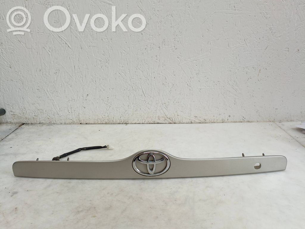 Toyota Corolla Verso E121 Lampă număr cu montare pe hayon 