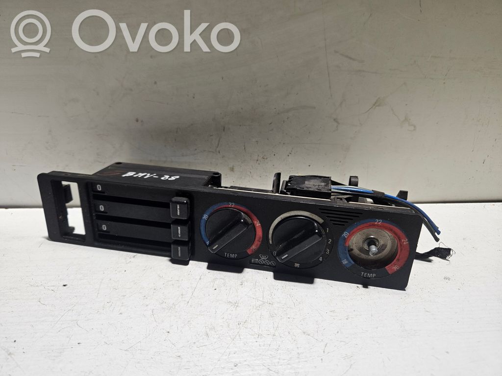 BMW 5 E34 Climate control unit 