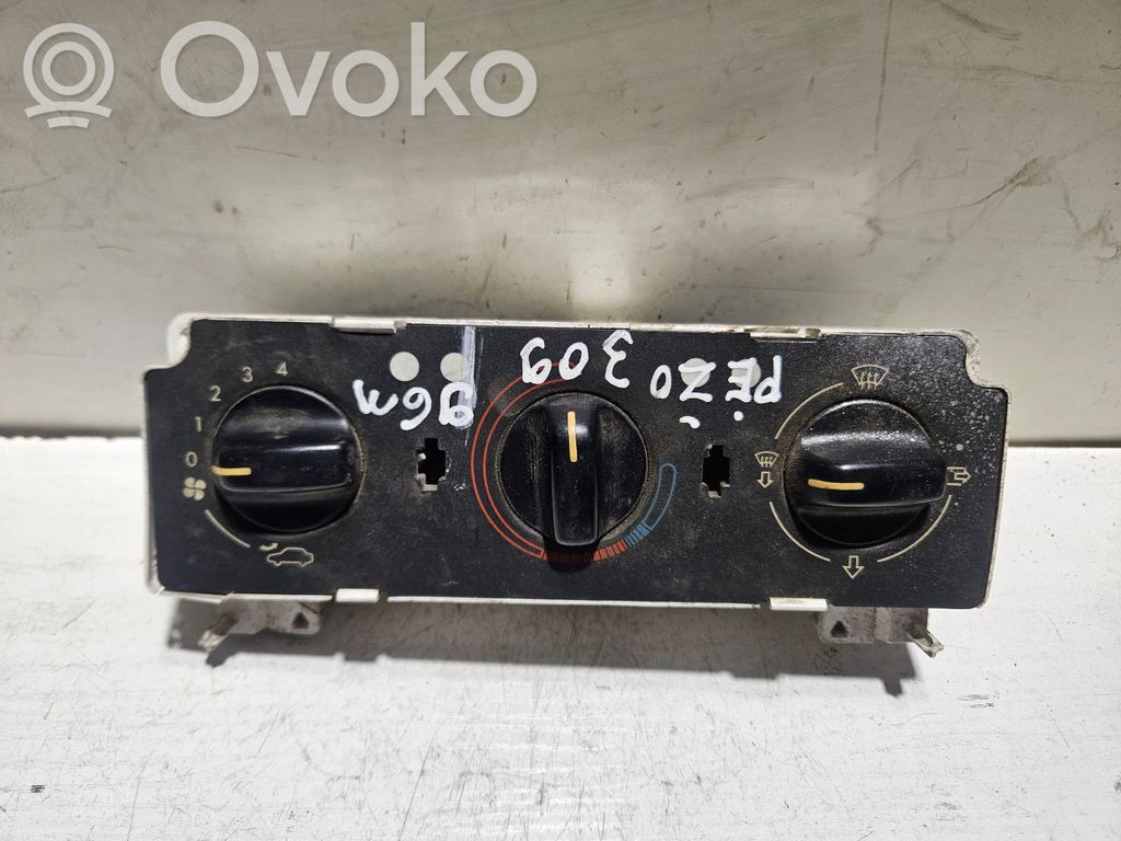 Peugeot 306 Climate control unit 