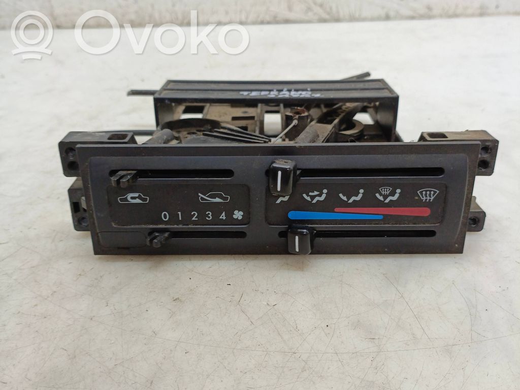 Nissan Terrano Climate control unit 