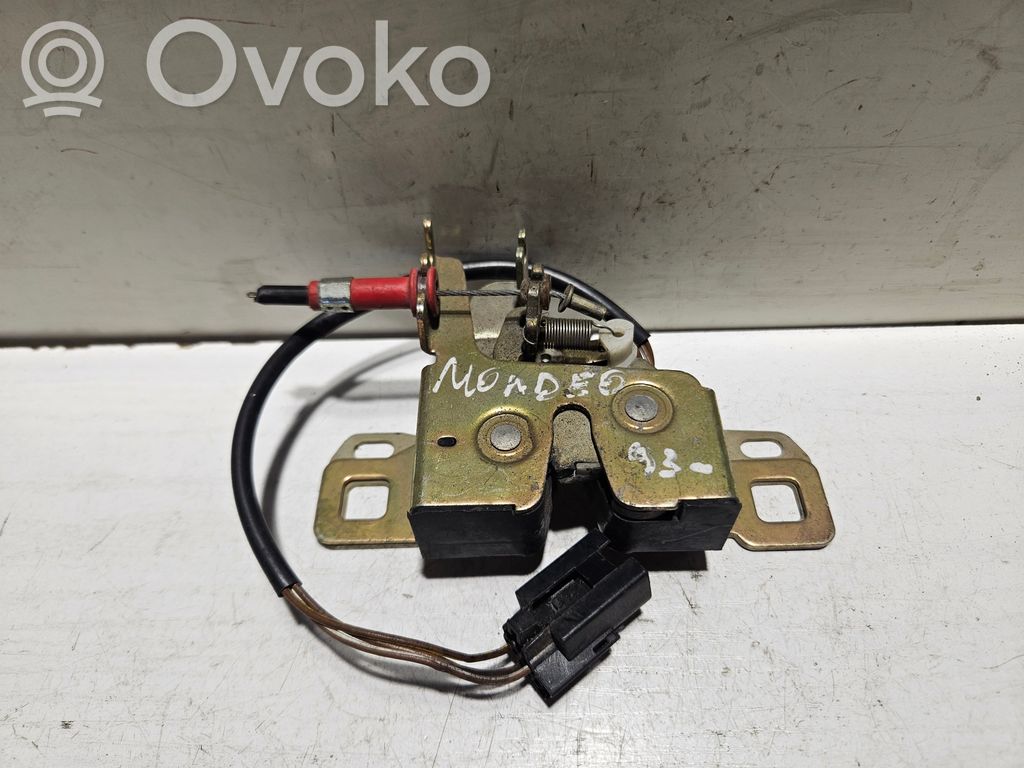Ford Mondeo MK I Zamek klapy tylnej / bagażnika 