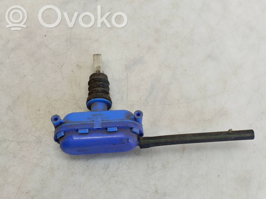 Audi 100 200 5000 C3 Centrinio užrakto vakuuminė pompa 