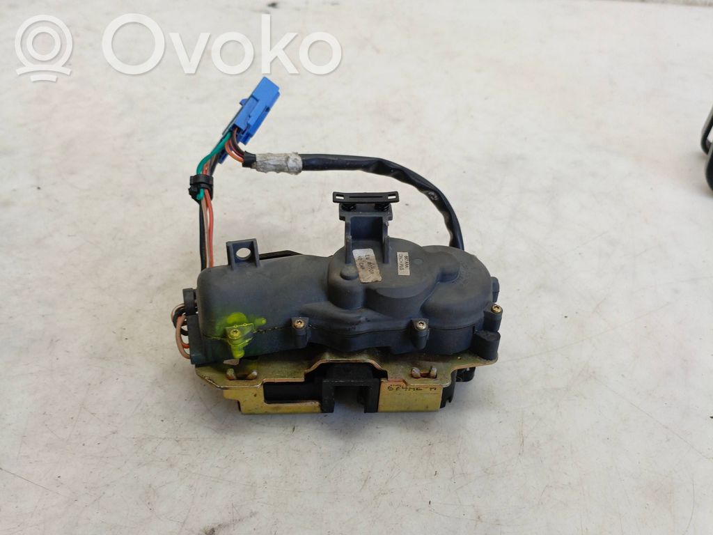 Dodge Caravan Tailgate/trunk/boot lock/catch/latch 
