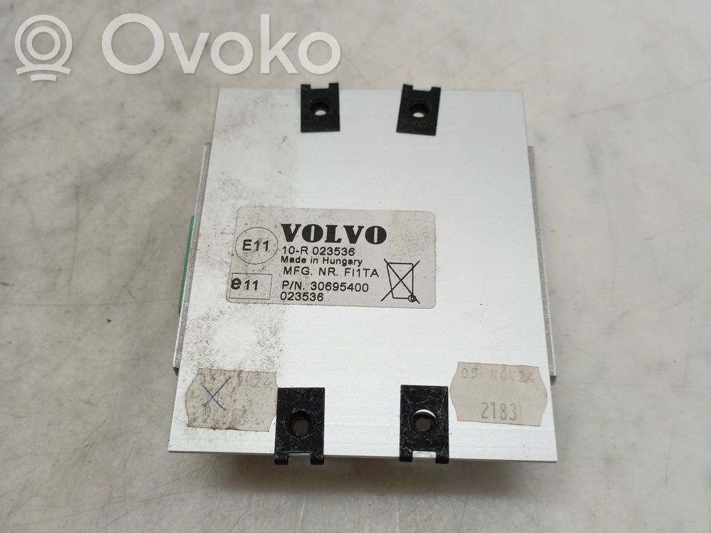 Volvo XC90 Radio/CD/DVD/GPS head unit 