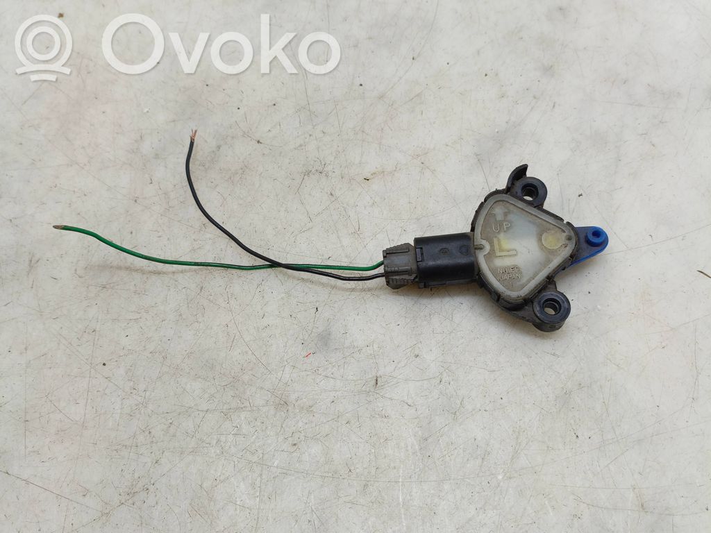 Nissan Sunny Centrālās atslēgas motoriņš 