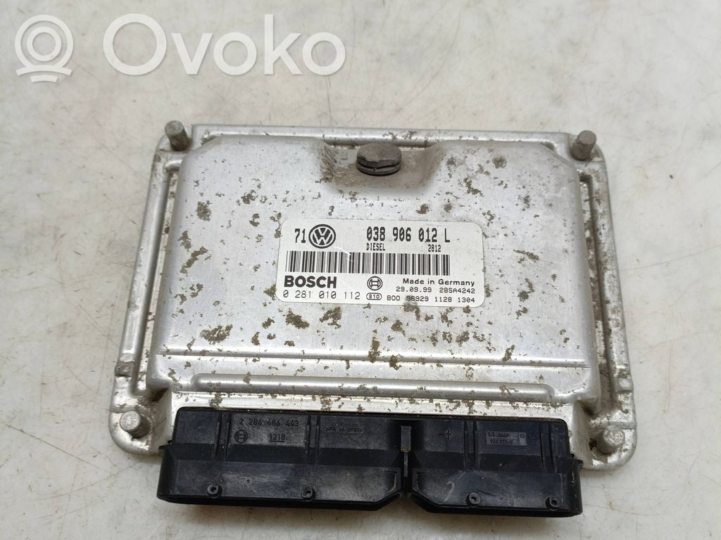 Volkswagen Golf IV Engine control unit/module 