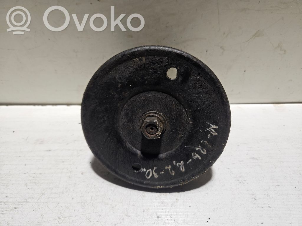 Mazda 626 Vairo stiprintuvo siurblys 