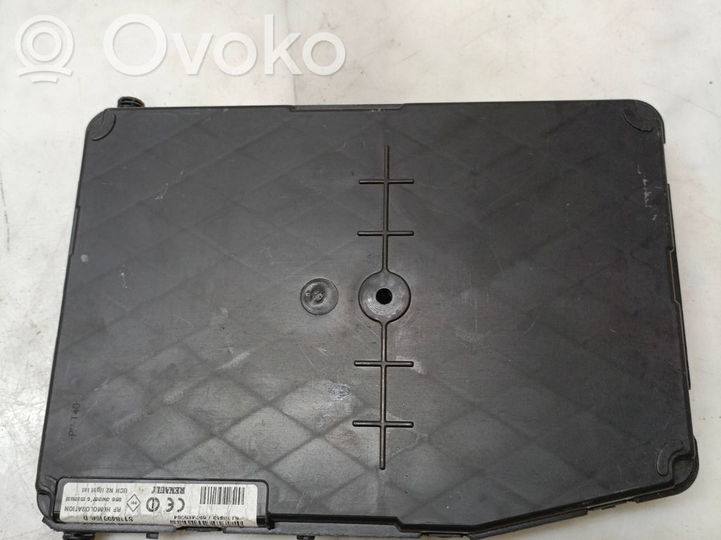 Renault Scenic II -  Grand scenic II Fuse module 