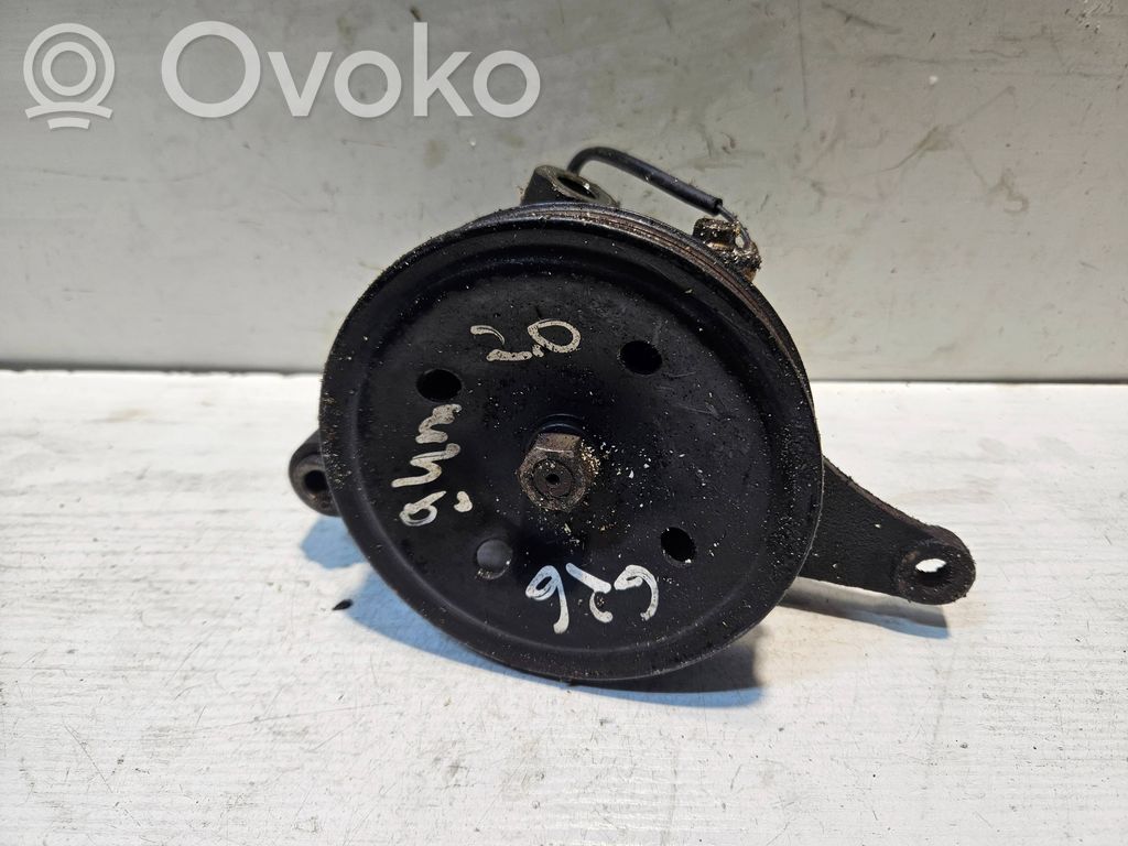 Mazda 626 Power steering pump 