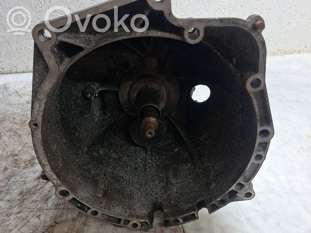 BMW 3 E90 E91 Mechaninė 6 pavarų dėžė 