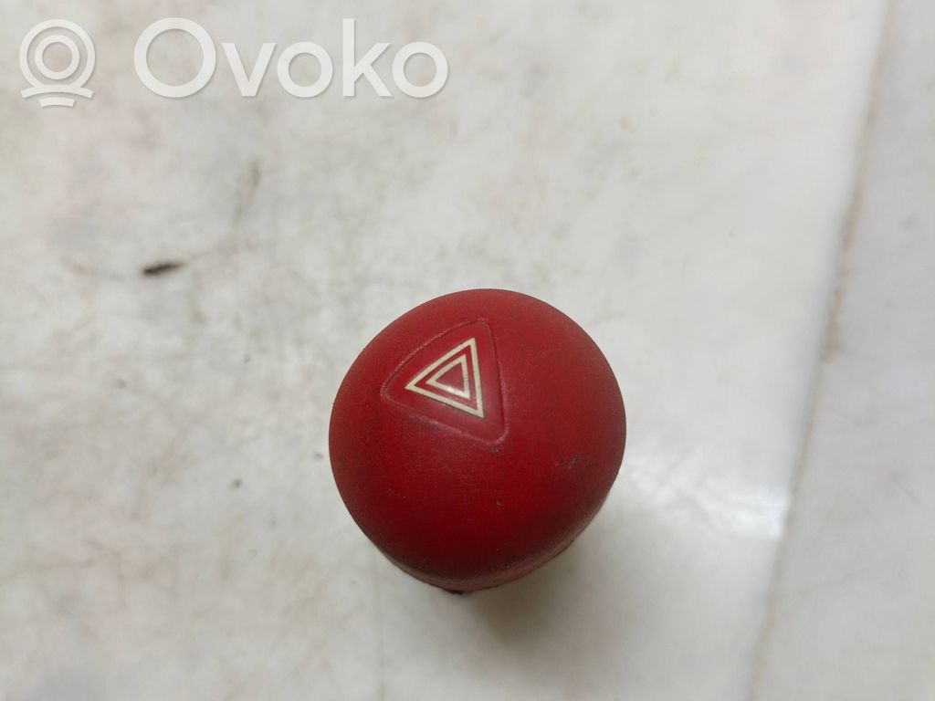 Renault Twingo I Hazard light switch 