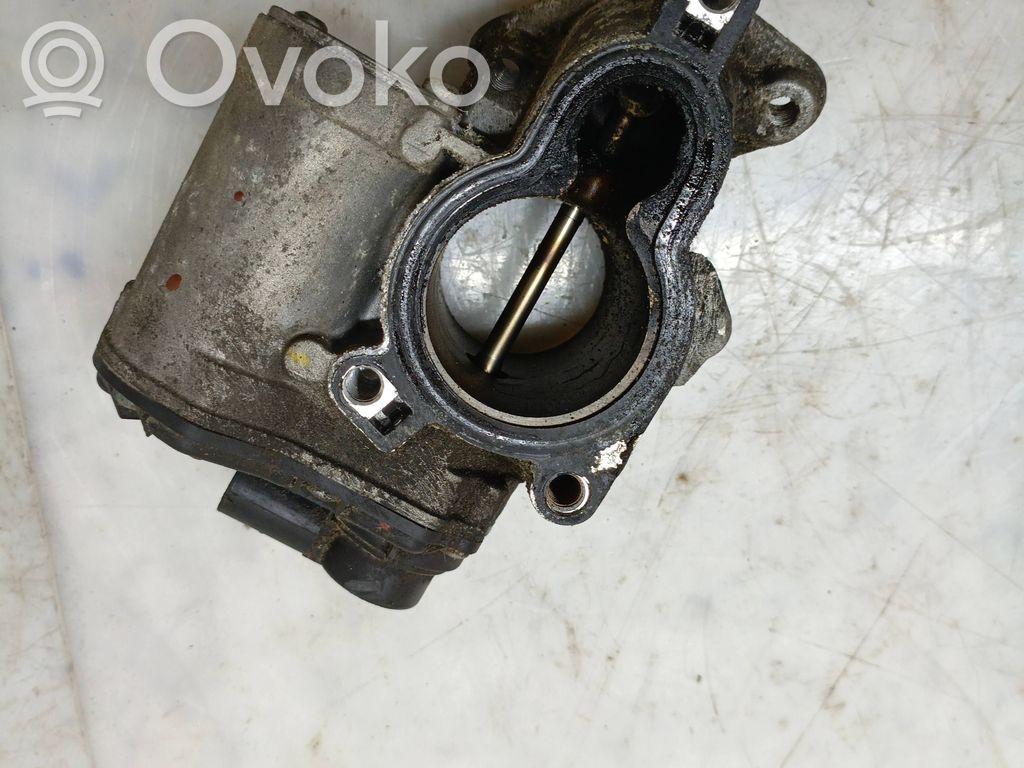 Renault Laguna III Throttle valve 