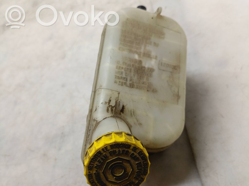 Chrysler Voyager Master brake cylinder 