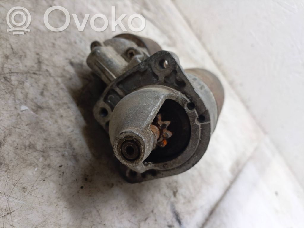 Renault Twingo I Starteris 
