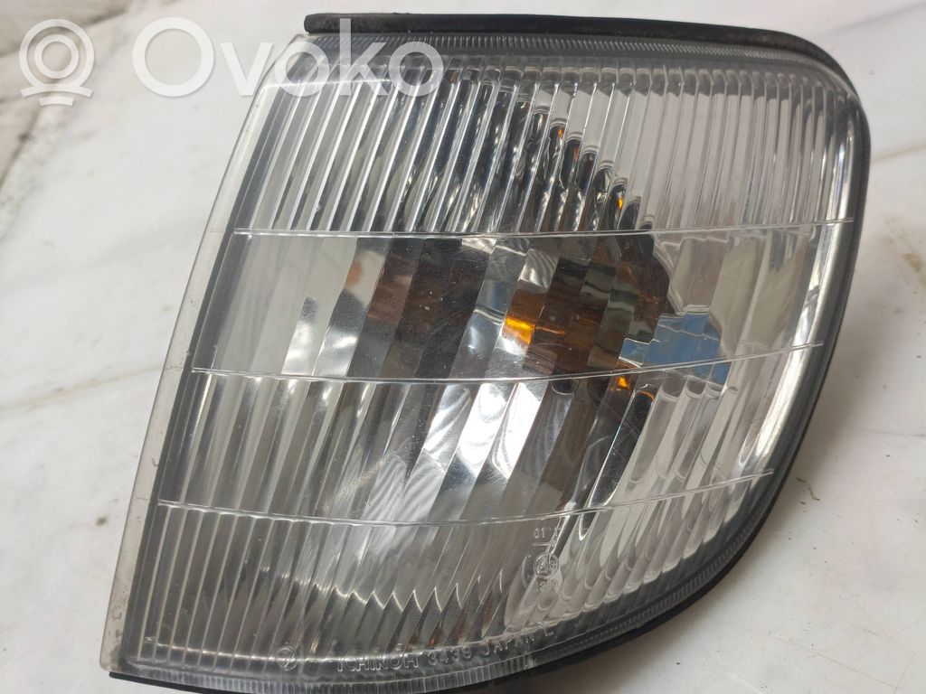 Front indicator light   E130360,3439