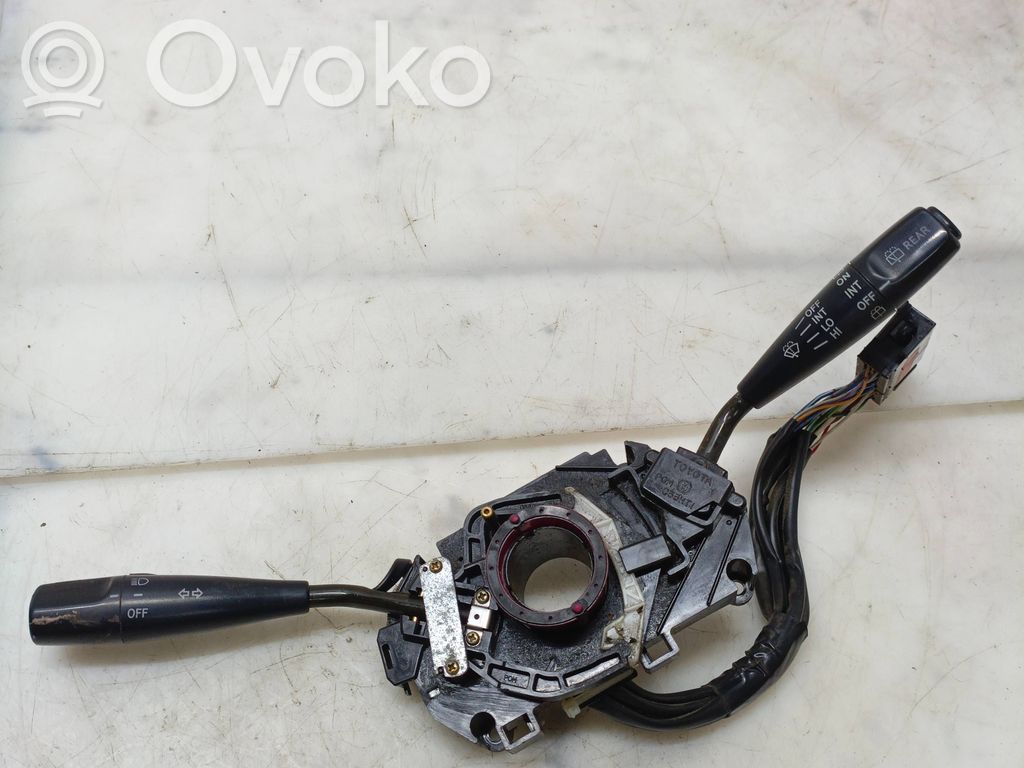 Toyota Corolla E110 Commodo, commande essuie-glace/phare 