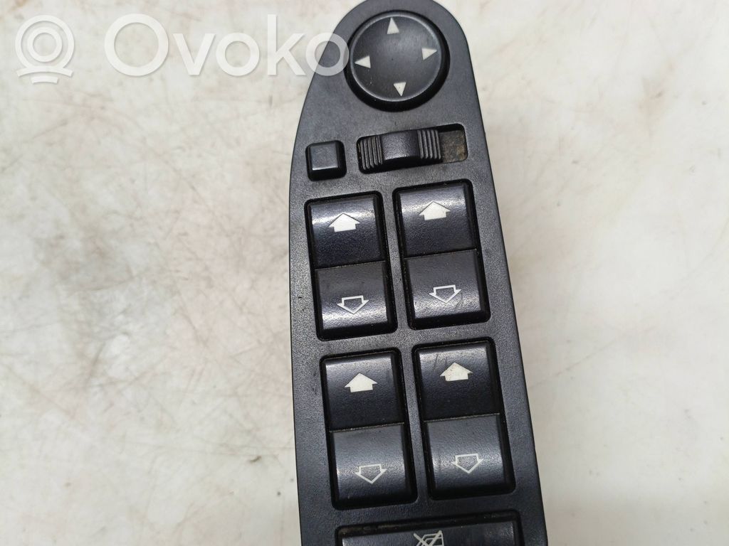 BMW 5 E39 Electric window control switch 