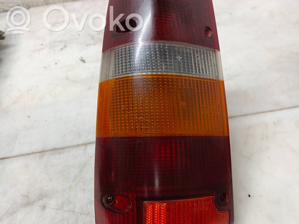 Opel Frontera A Lampa tylna 