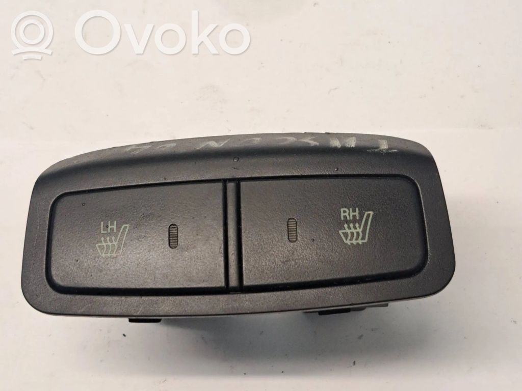 Hyundai Tucson JM Seat heating switch 
