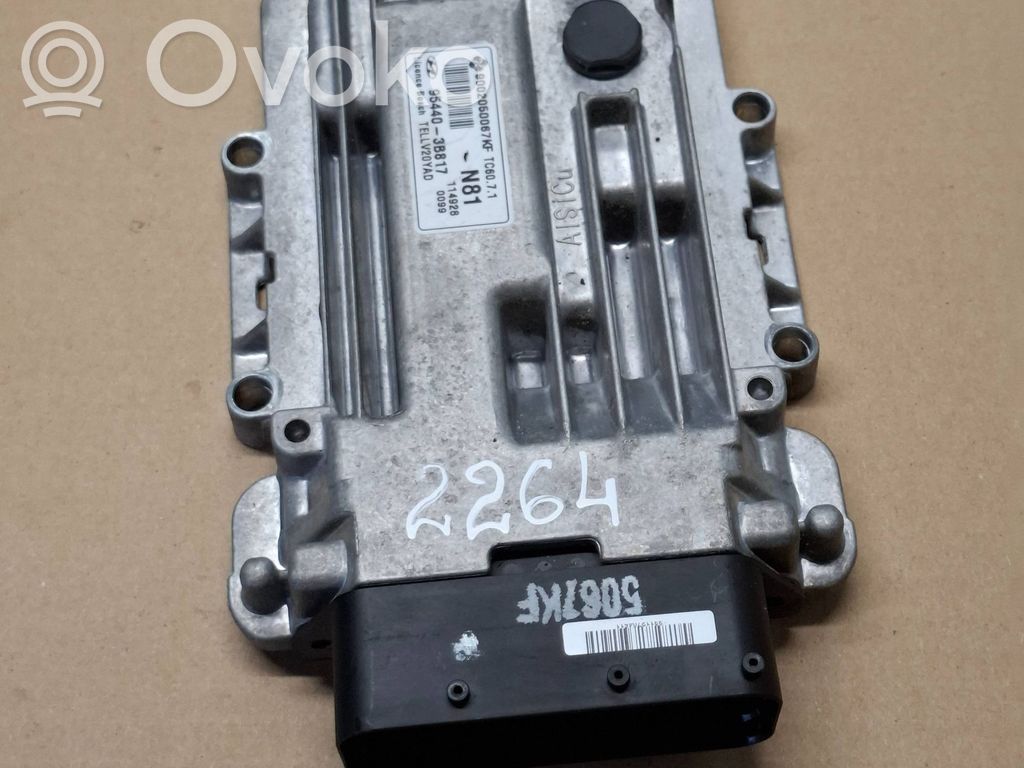 Hyundai ix35 Gearbox control unit/module 