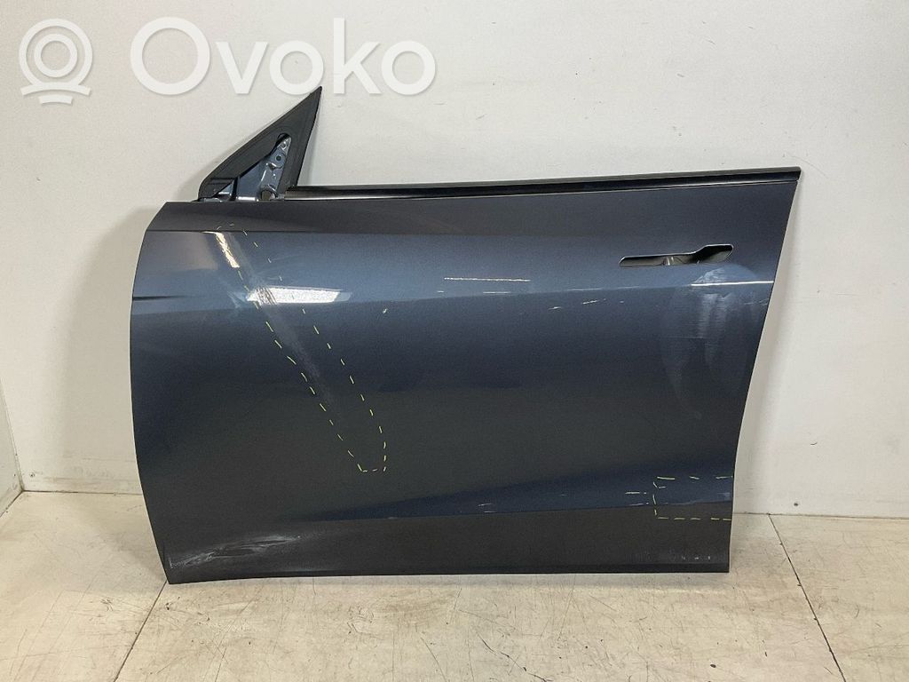 Tesla Model Y Дверь 