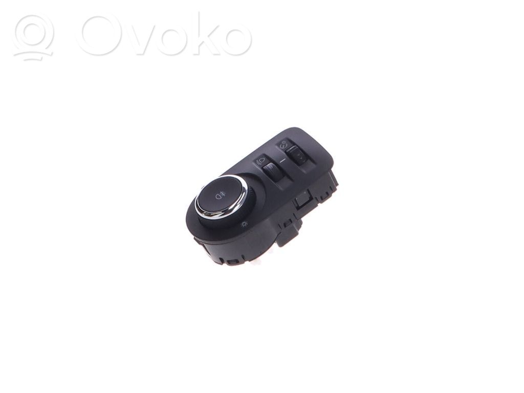 Opel Astra K Light switch 