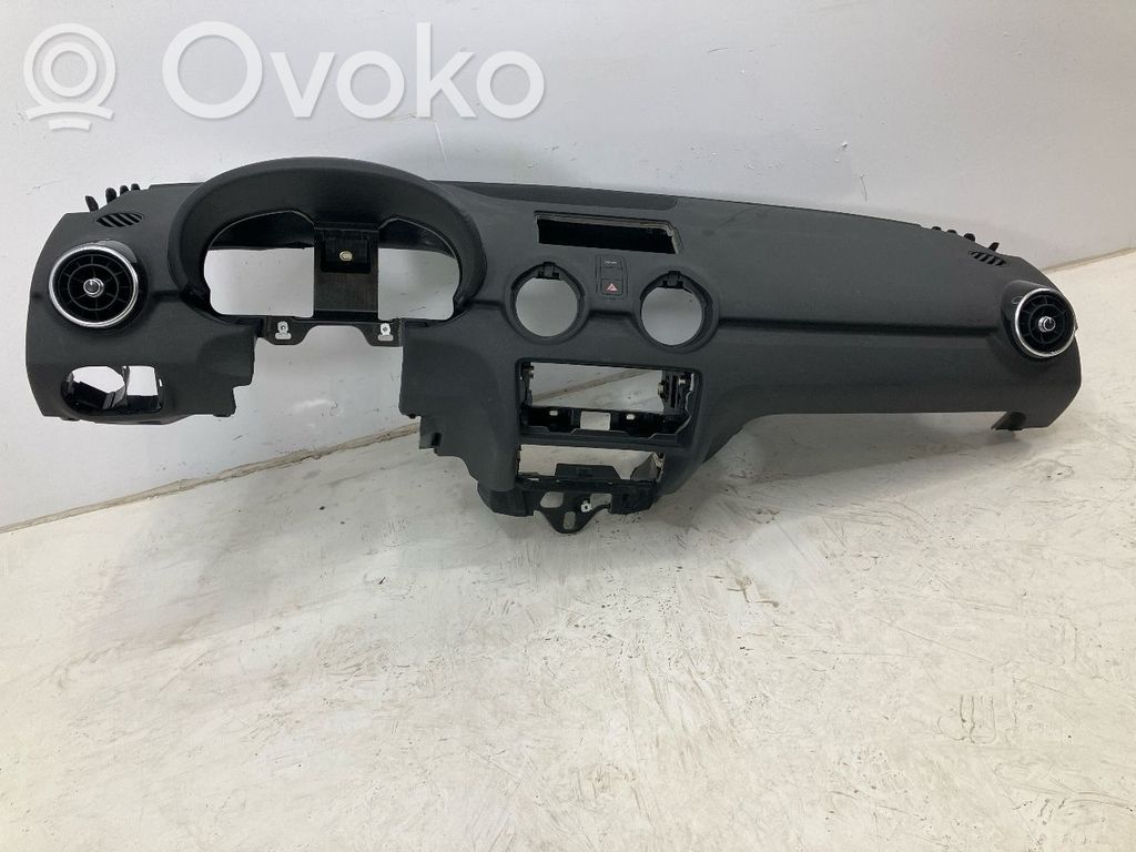 Audi A1 Panelė 