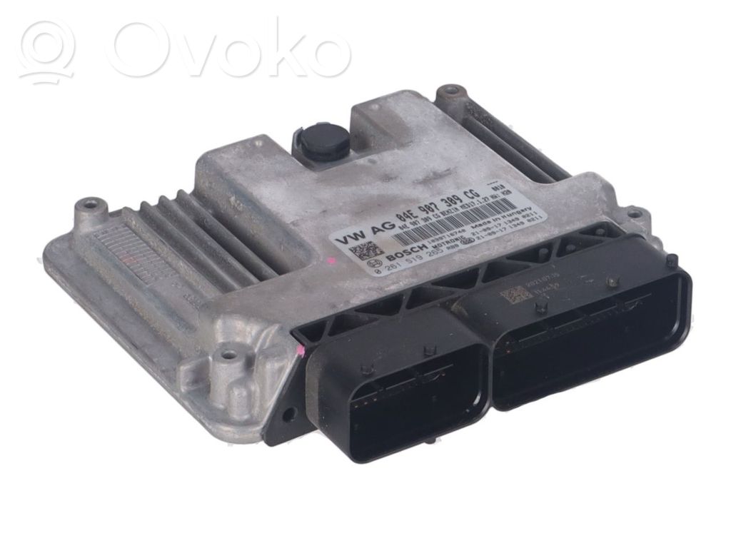 Volkswagen PASSAT B8 Engine control unit/module 