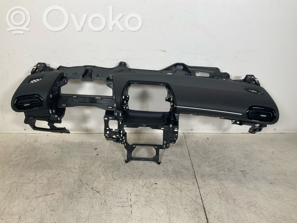 Toyota Yaris Cross Panel de instrumentos 
