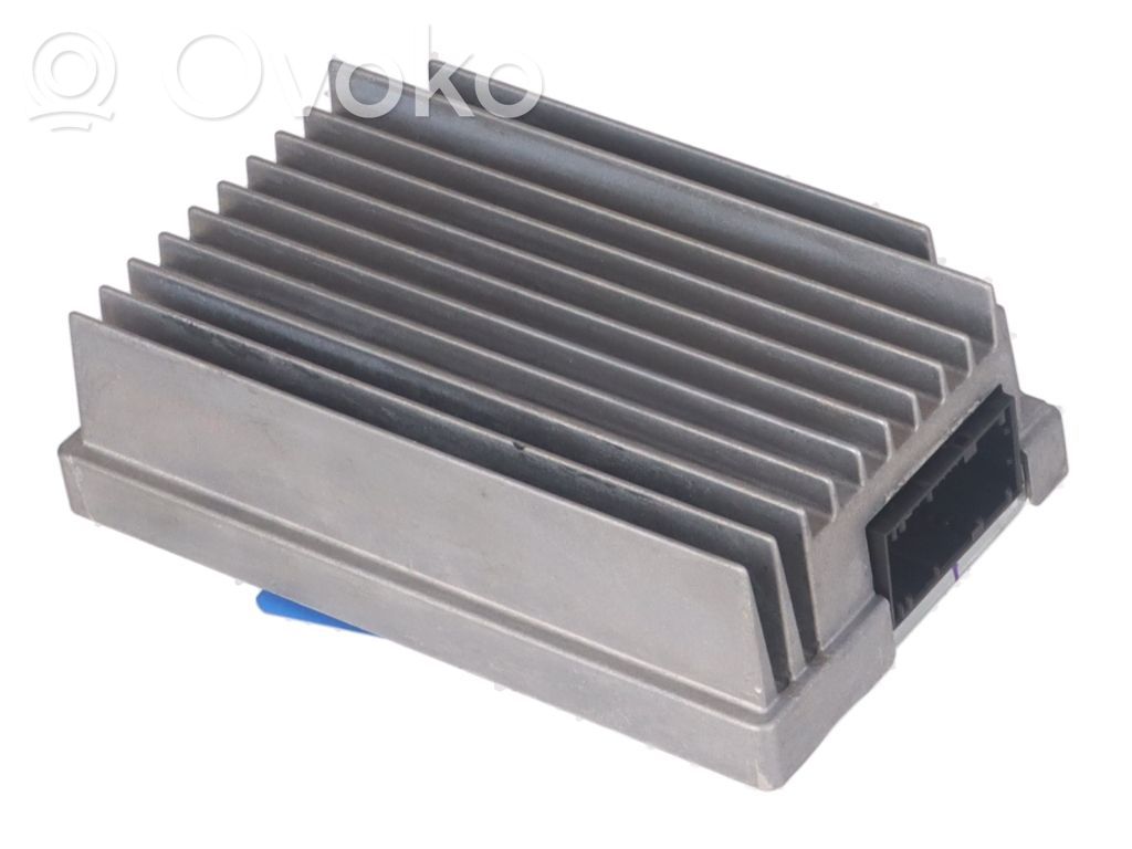 BMW X3 F25 Amplificator sunet 