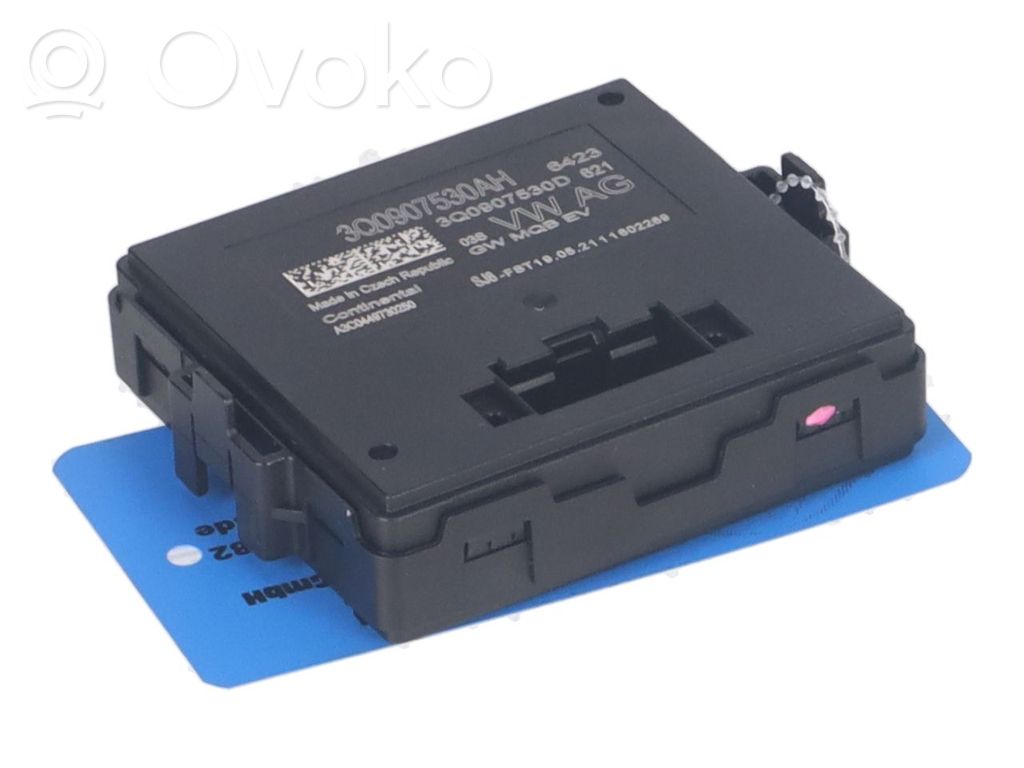 Volkswagen PASSAT B8 Módulo de control Gateway 