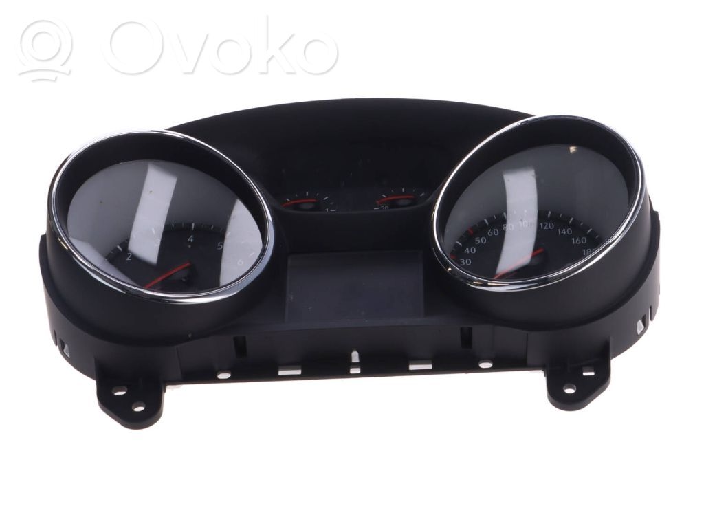 Opel Astra K Geschwindigkeitsmesser Cockpit 
