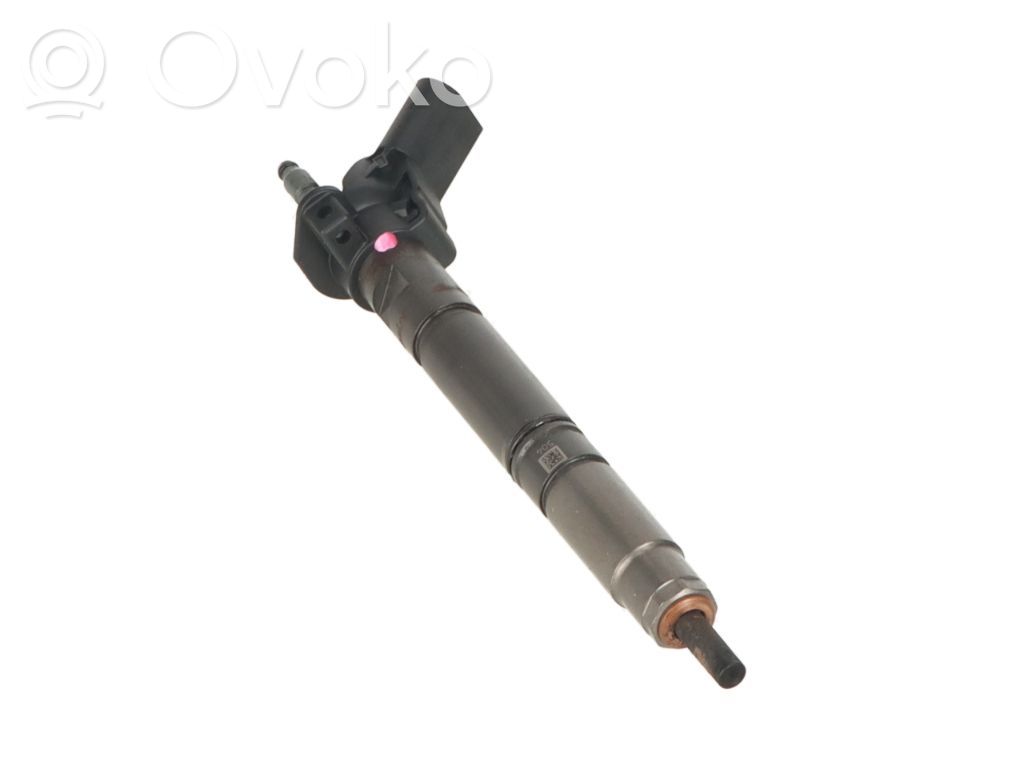 Volkswagen Touareg III Inyector de combustible 