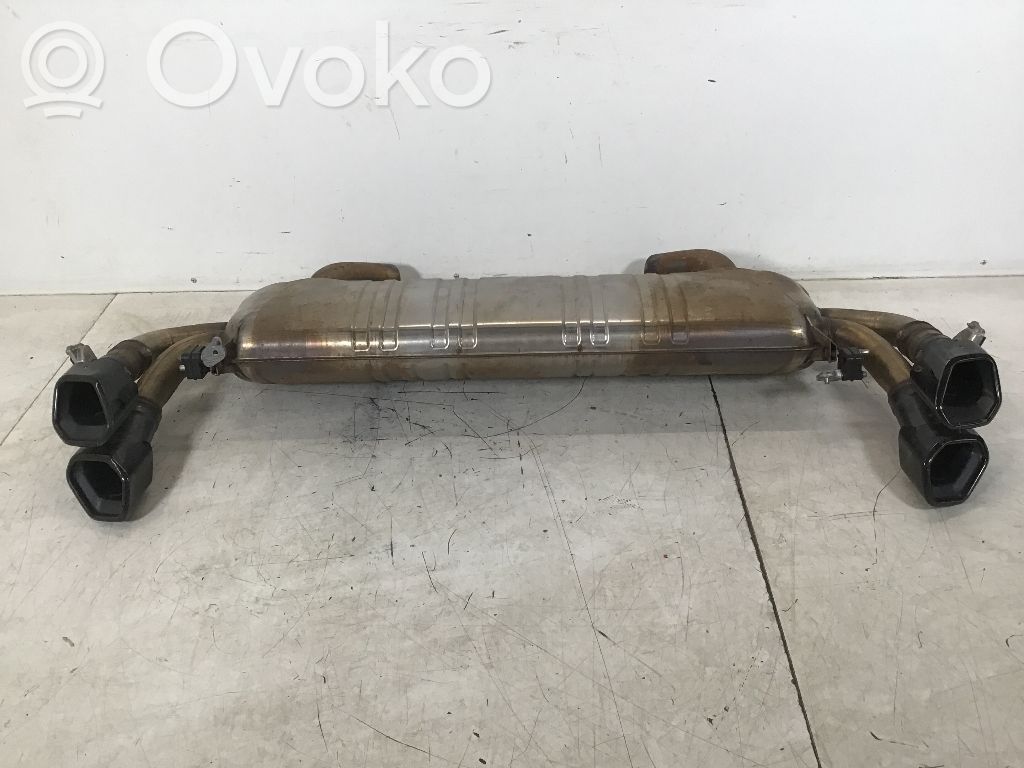 BMW XM Galinė pūslė 