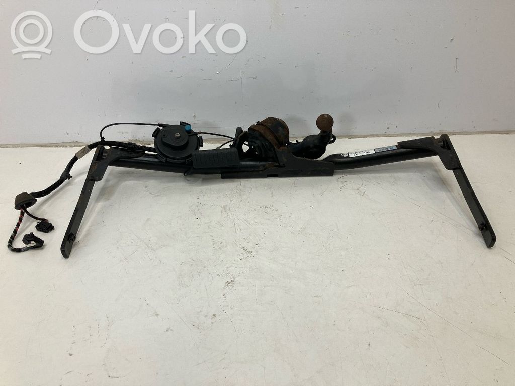 Volkswagen Golf VII Set bară remorcare 