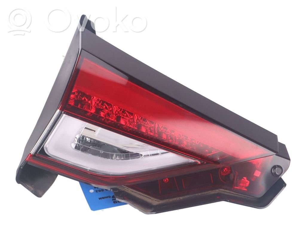 Mitsubishi Eclipse Cross Takaluukun takavalot 