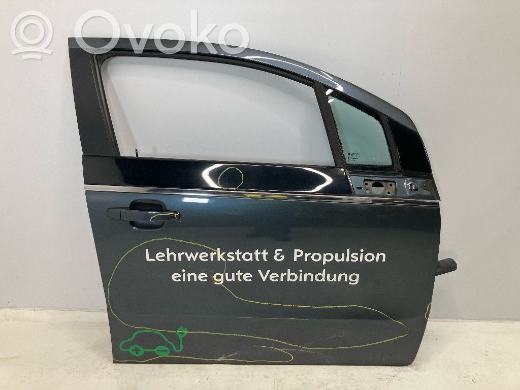 Opel Ampera Дверь 
