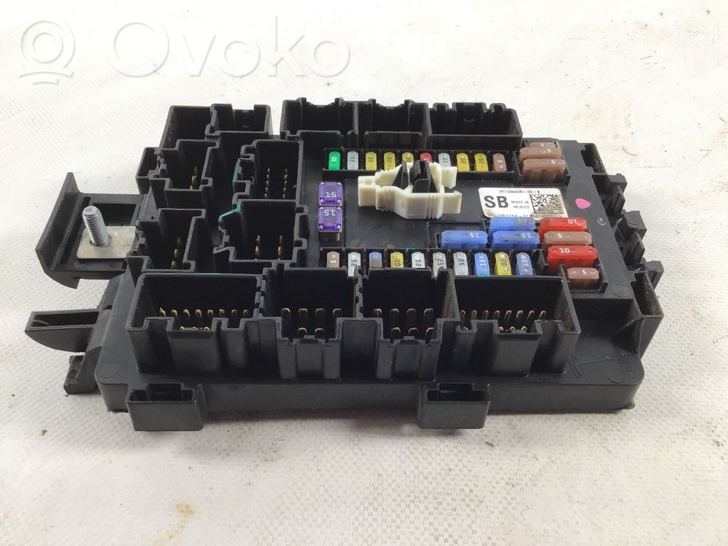 Tesla Model S Fuse module 