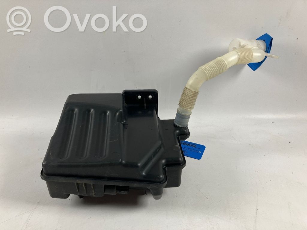 Volkswagen Golf VI Serbatoio/vaschetta liquido lavavetri parabrezza