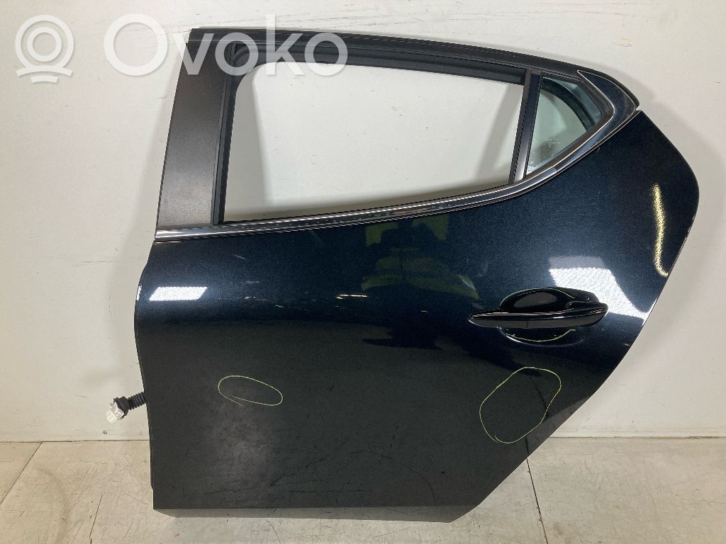 Mazda 3 Puerta trasera 