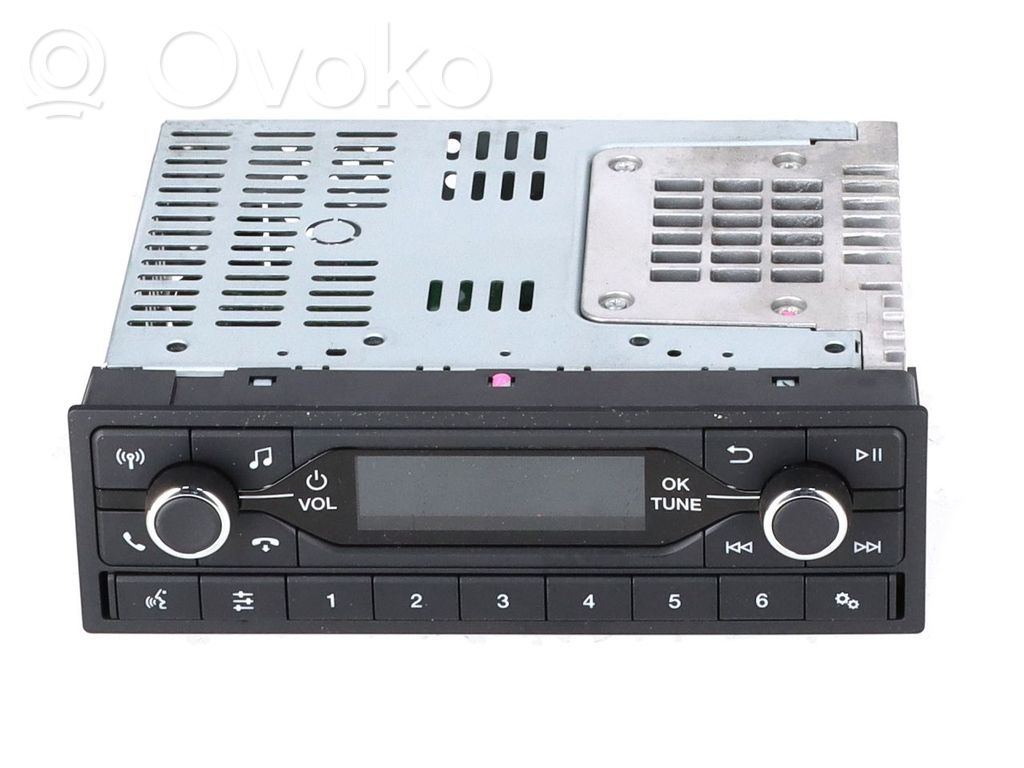 Panel / Radioodtwarzacz CD/DVD/GPS   2639623