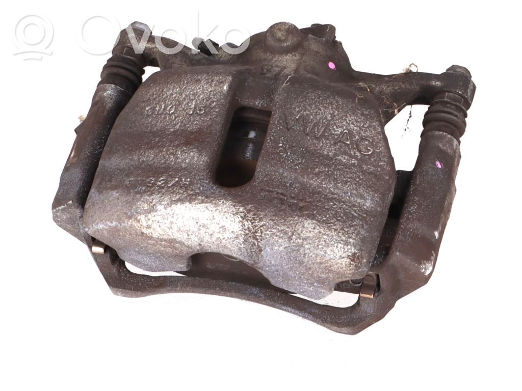 Etujarrusatula   8V0615124