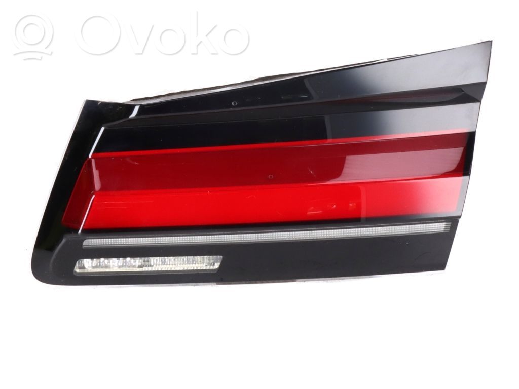 BMW 5 G30 G31 G38 Lampy tylnej klapy bagażnika 