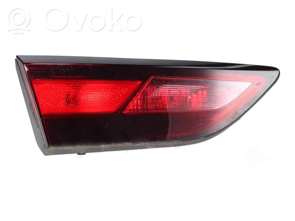 Opel Astra K Lampă spate în capacul portbagajului 